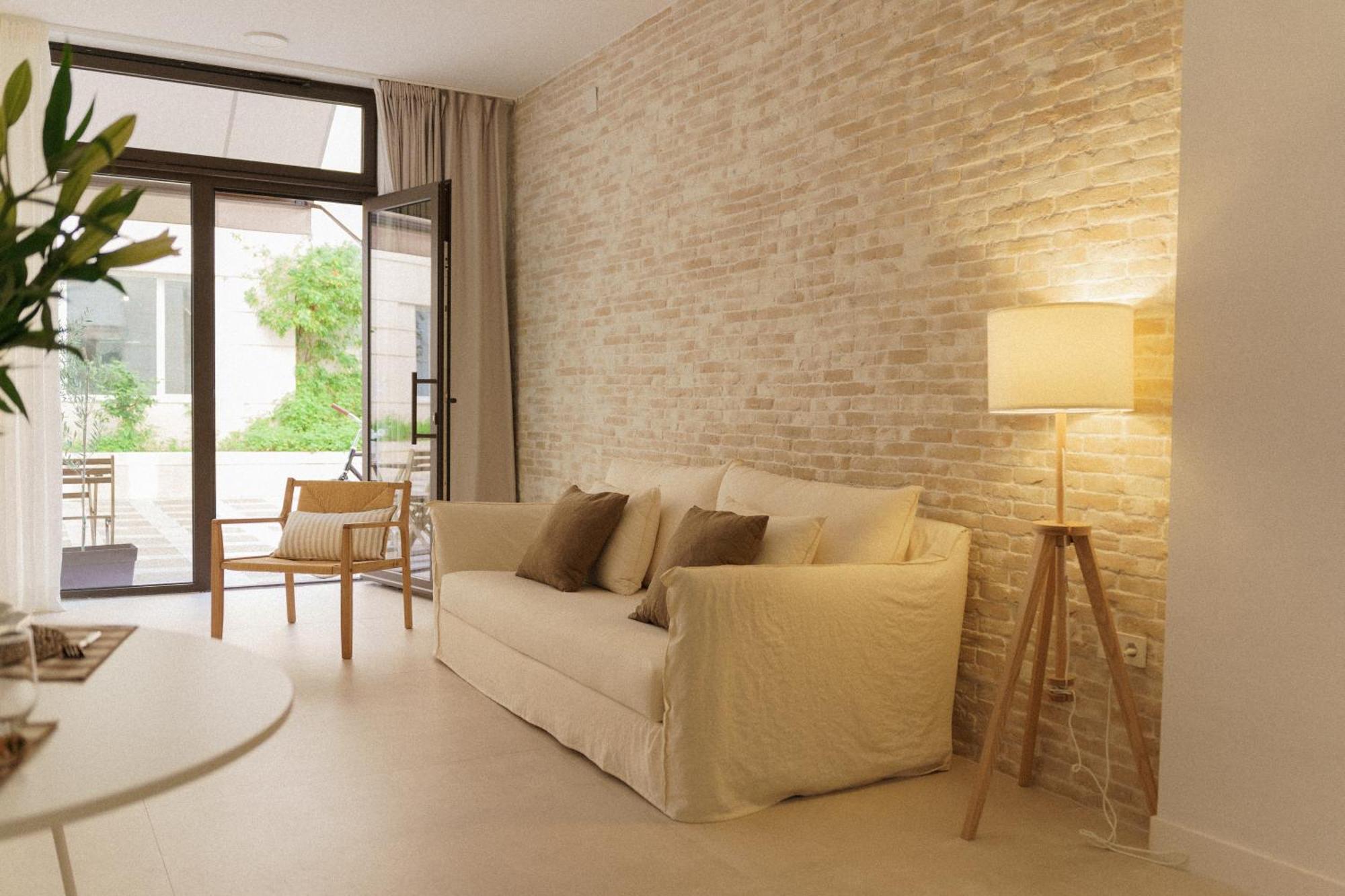 Luca Oliva Homes Riverside Studio Sevilla Exterior foto